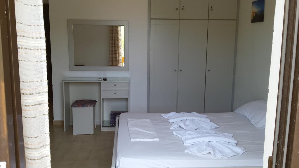 Rooms Leonidas Kissamos Ngoại thất bức ảnh